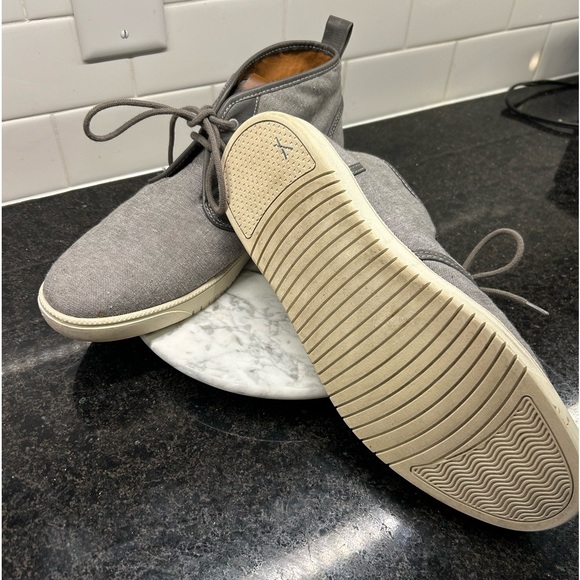 Express Canvas Gray Hightop Size 11 - Picture 2 of 7